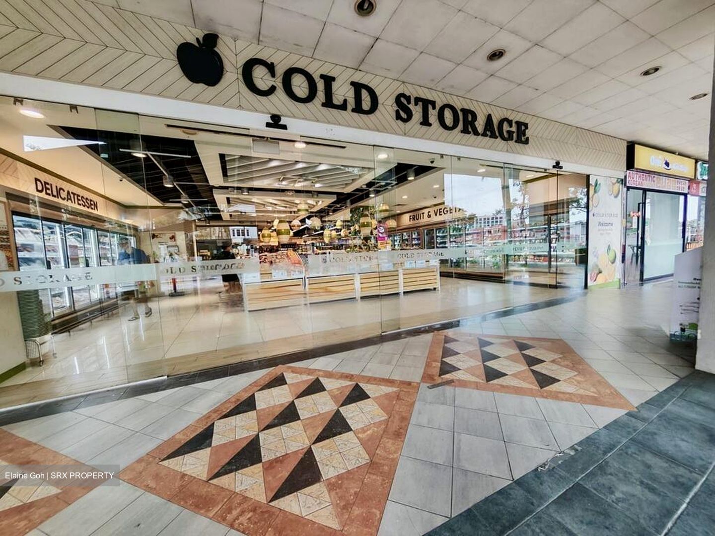 Eastwood Terrace (D16), Terrace #446887291